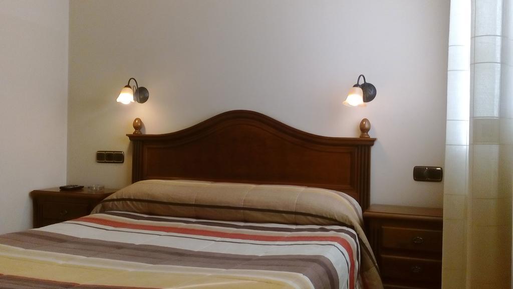 Hostal Granada Salamanca Quarto foto