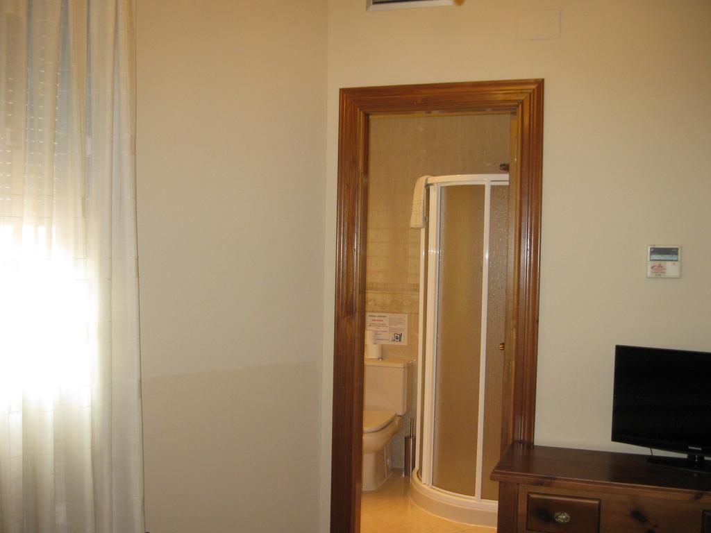 Hostal Granada Salamanca Quarto foto