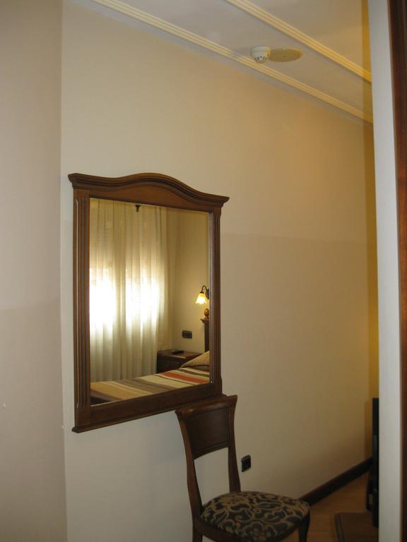 Hostal Granada Salamanca Quarto foto