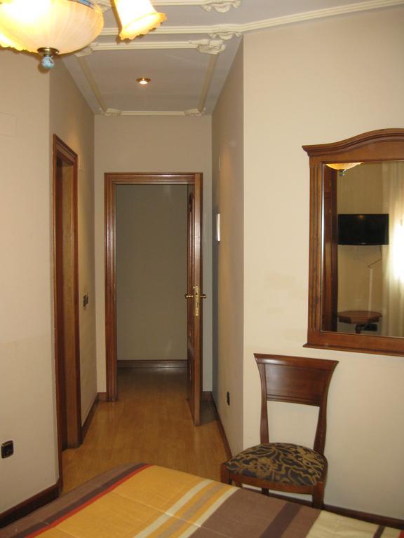 Hostal Granada Salamanca Quarto foto
