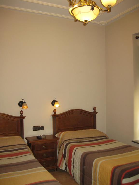 Hostal Granada Salamanca Quarto foto